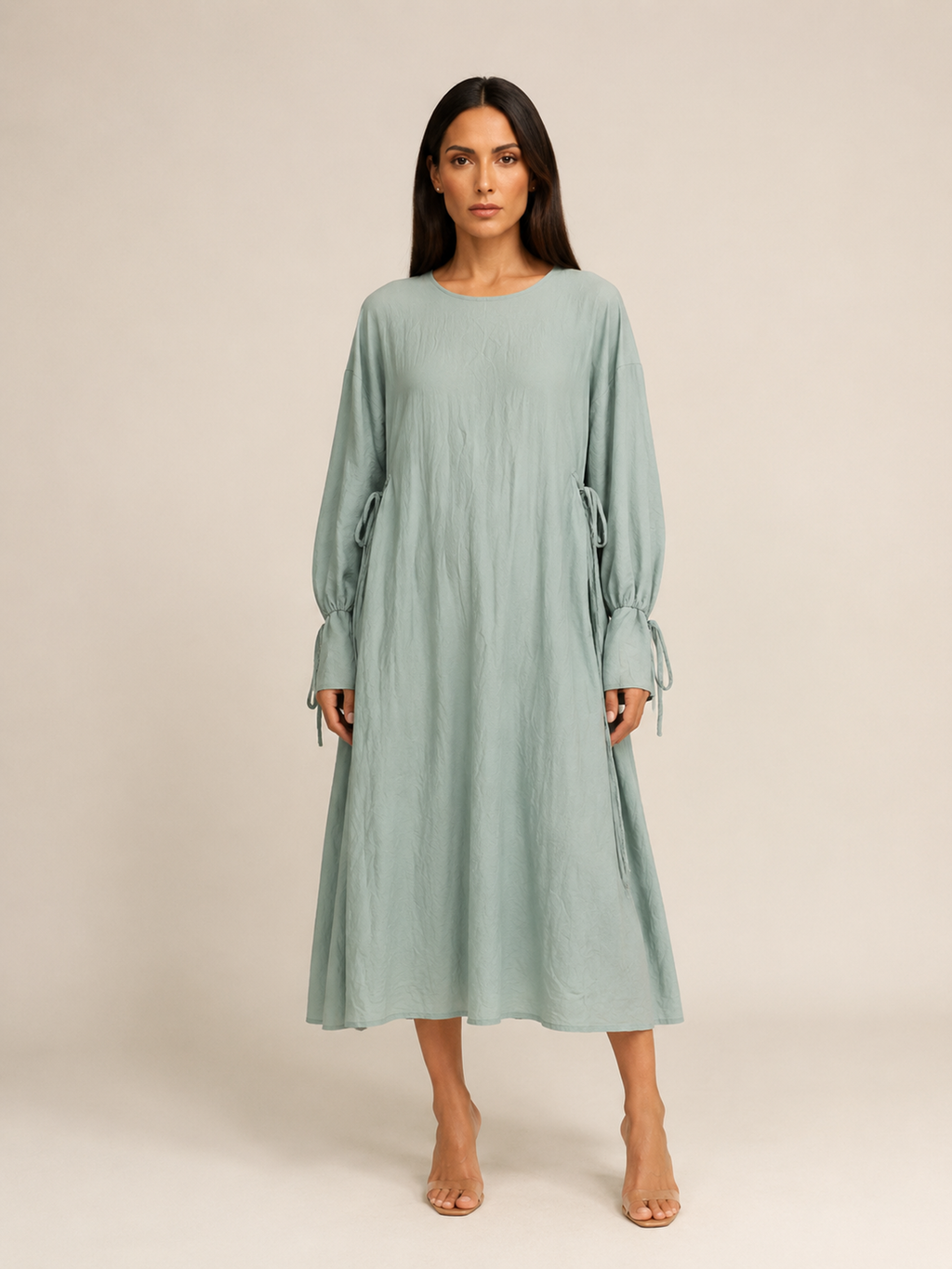 LOVELY KLEID