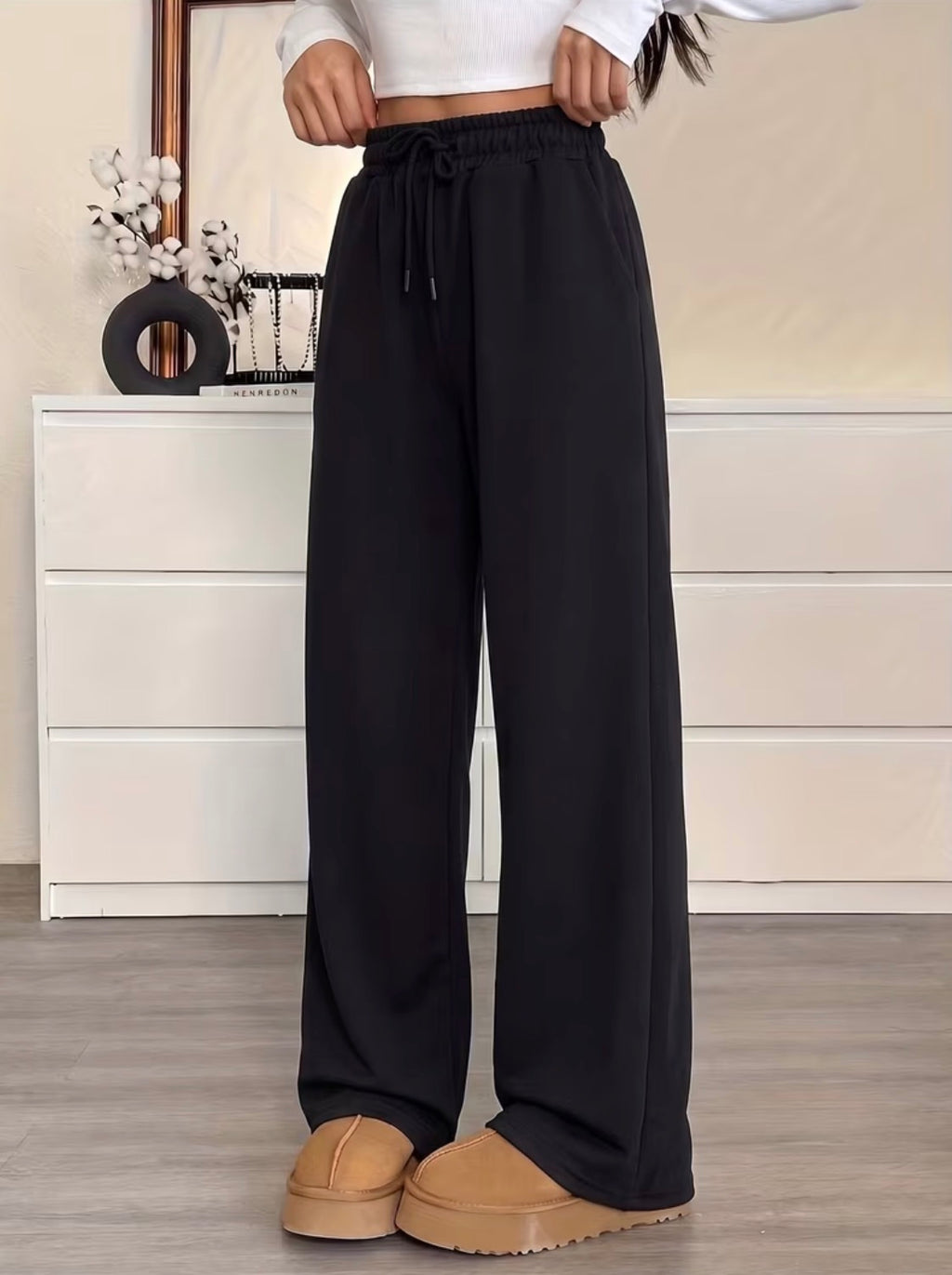 JOGGINGHOSE MIT ELASTISCHEM BUND