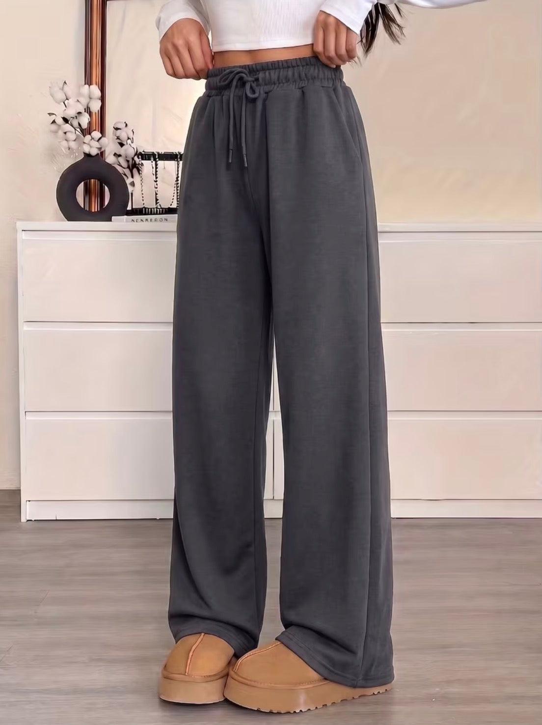 JOGGINGHOSE MIT ELASTISCHEM BUND